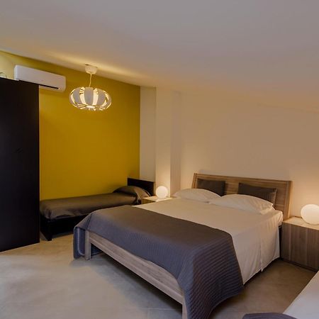 آتْشّي كاستيلّو La Scivola Rooms المظهر الخارجي الصورة