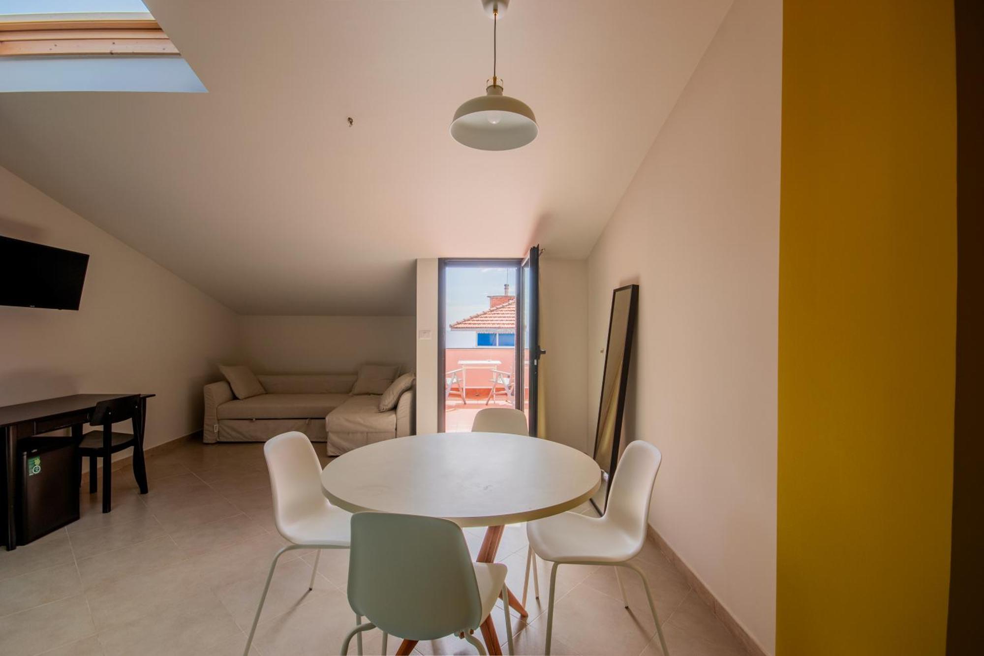 آتْشّي كاستيلّو La Scivola Rooms المظهر الخارجي الصورة